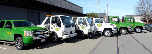 Images 10-4 Tow Of Stockton