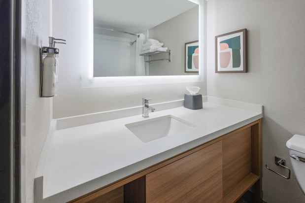 Images Holiday Inn Morgantown - Reading Area by IHG