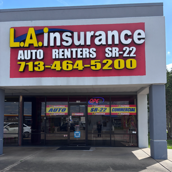 Exterior of the L.A. Insurance located at 14705 Woodforest Blvd. in TX