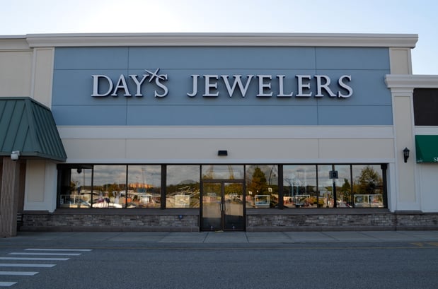 Images Day's Jewelers | South Portland, ME