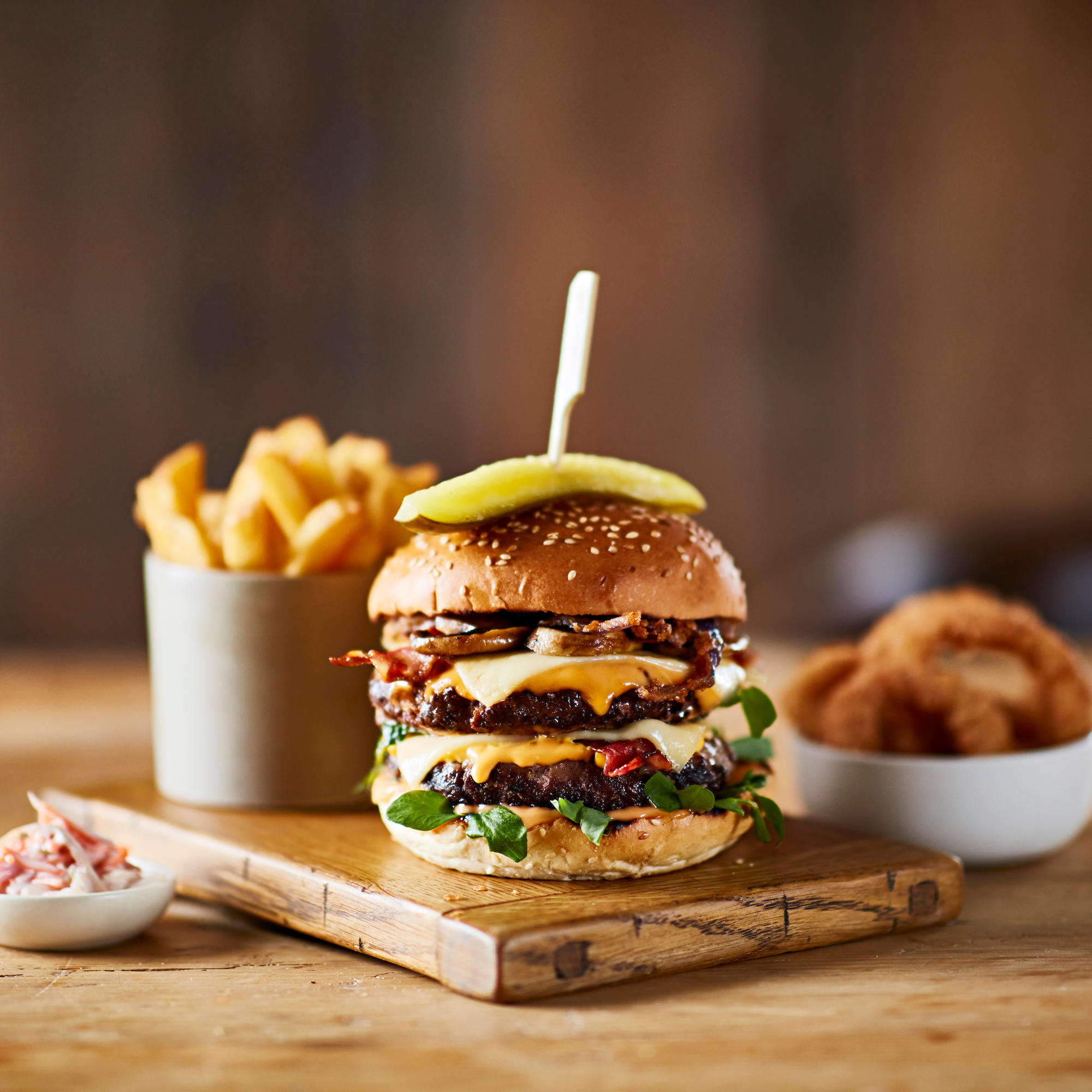 Burgers Three Piers Cookhouse + Pub Blackpool 01253 589084