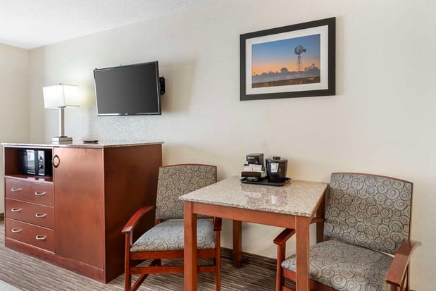 Images Best Western Executive Inn & Suites