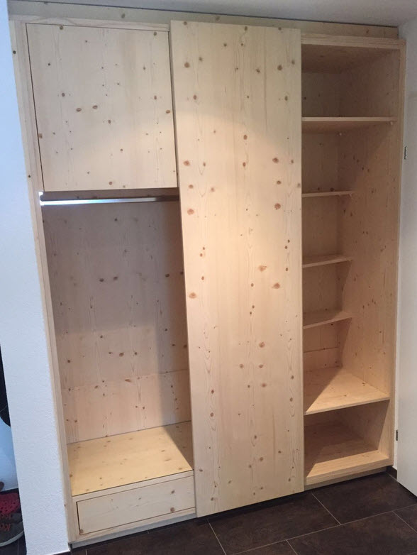 Schreinerei Paul Stricker GmbH, First 2466 in Grabs