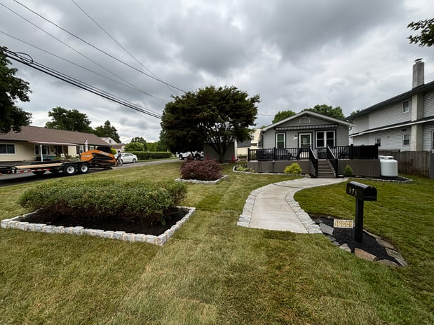 Images Roberts Landscaping