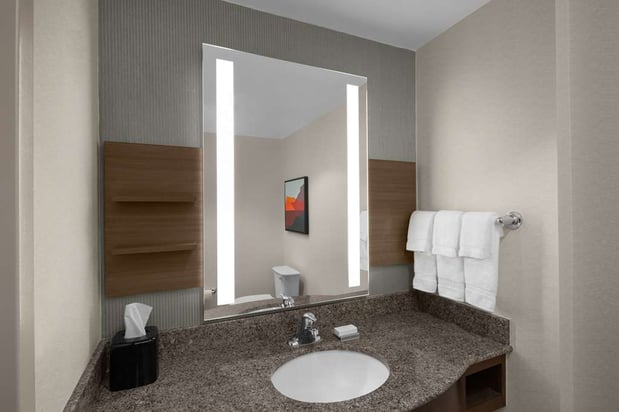 Images Hilton Garden Inn Salt Lake City Airport