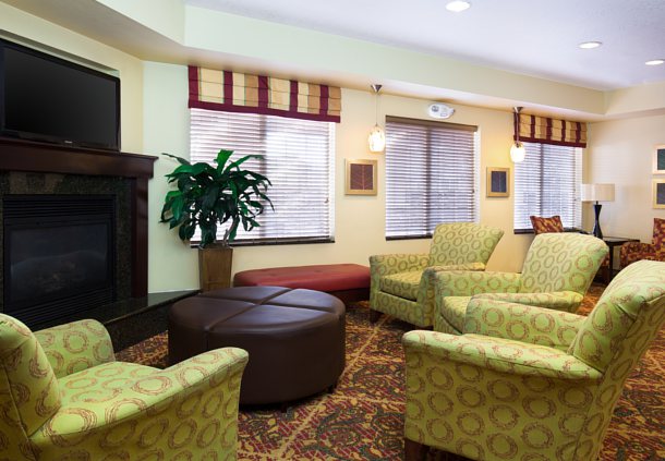 TownePlace Suites Bouise Downtown Lobby