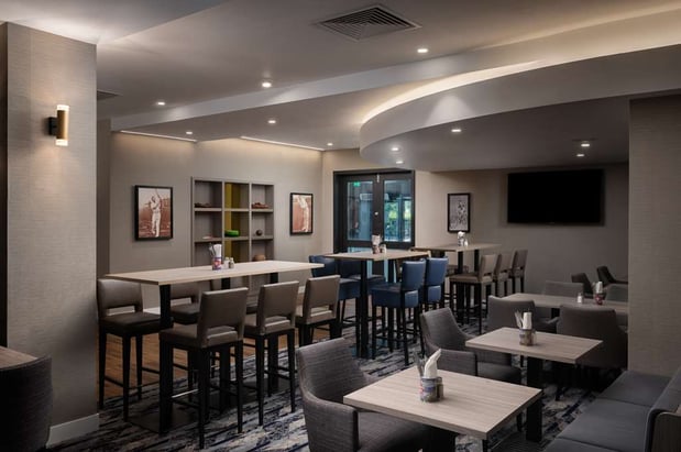 Images Hilton Garden Inn Columbus Airport