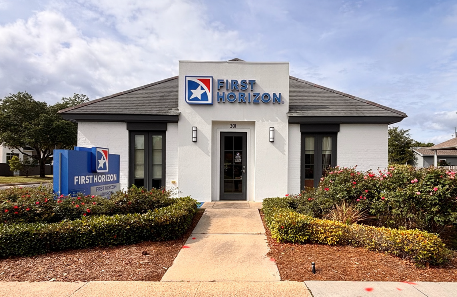 First Horizon Bank - New Orleans, LA - Harrison Ave.