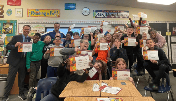 Images Michael Love: Allstate Insurance