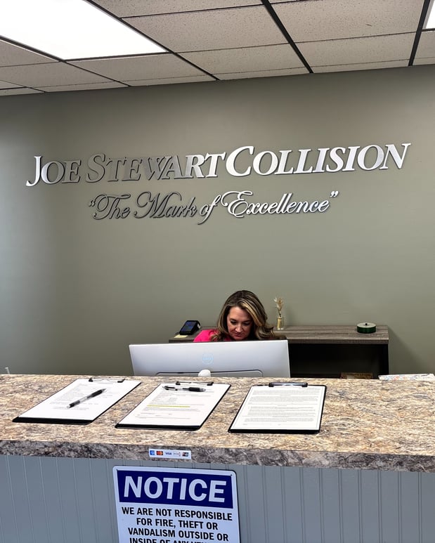 Images Joe Stewart Collision Center - South