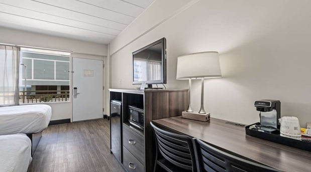 Images SureStay by Best Western Virginia Beach Royal Clipper