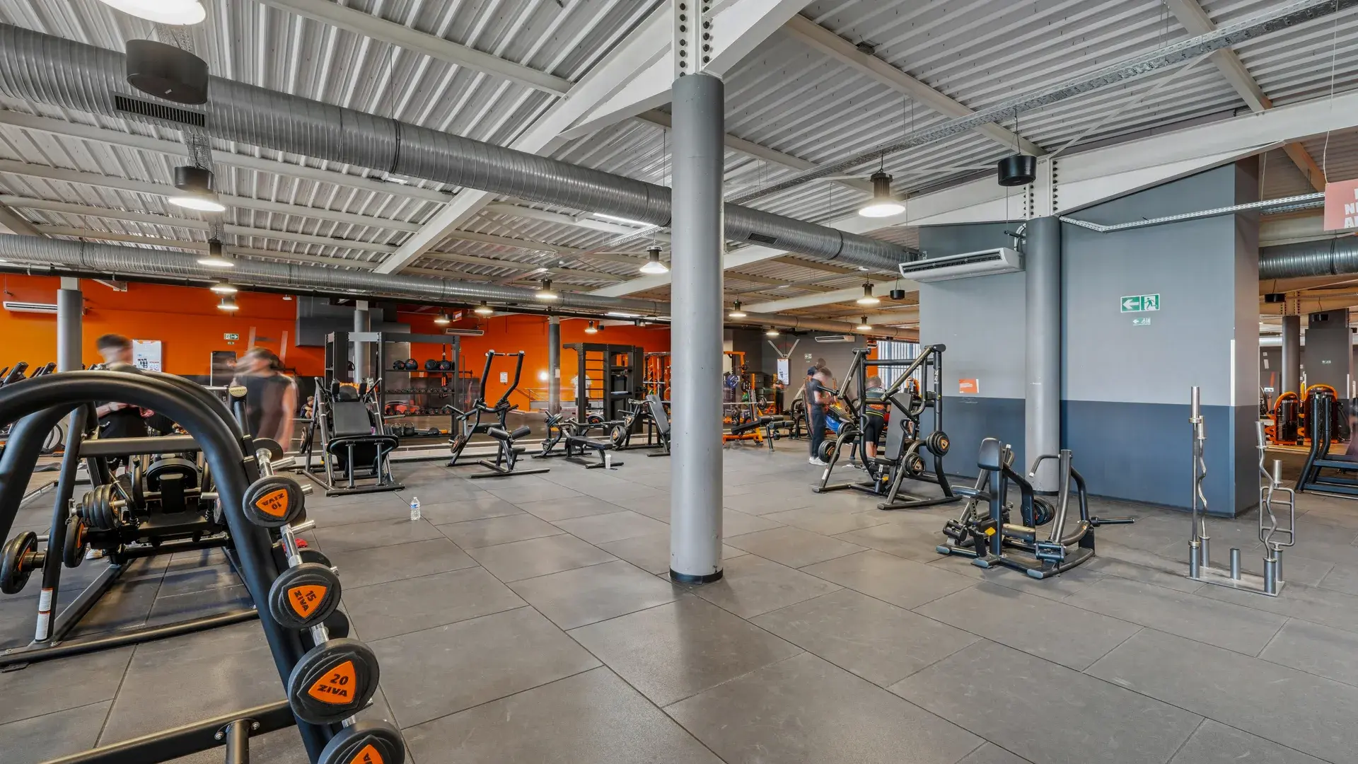 Images Basic-Fit 24/7