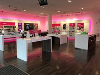 T Mobile Store At 50 South Mannheim Road Unit J 04 Hillside Il T Mobile