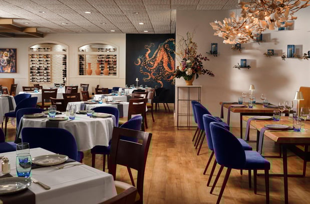 Images Holiday Inn & Suites Boston-Peabody by IHG