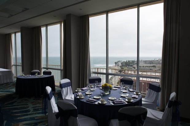 Images Crowne Plaza Ventura Beach by IHG