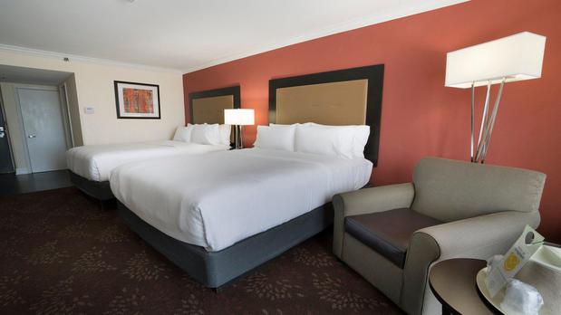 Images Holiday Inn Tyler - Conference Center by IHG