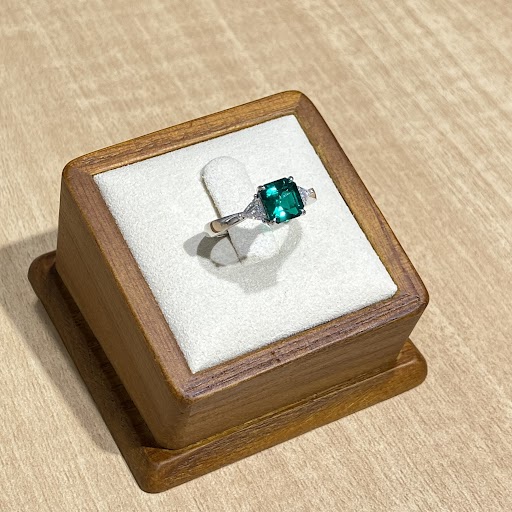 Images KOMEHYO（コメ兵）買取センターアミュプラザ鹿児島
