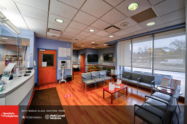 Images NewYork-Presbyterian Medical Group Queens - Internal Medicine - Fresh Meadows