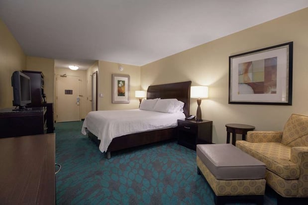 Images Hilton Garden Inn Fargo