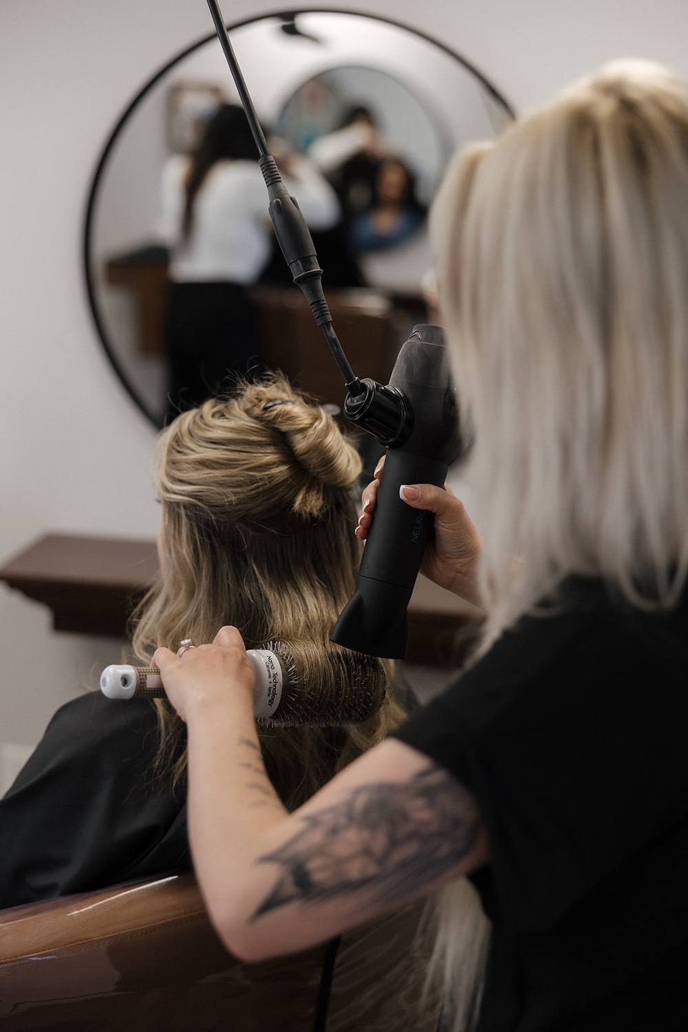 Top Hair Salon For Hair Extensions, Blonding, & Hair Color in Grand Rapids, MN