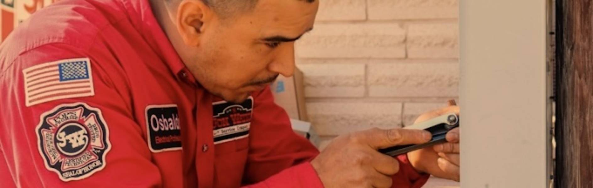 Jon Wayne Service Company Image