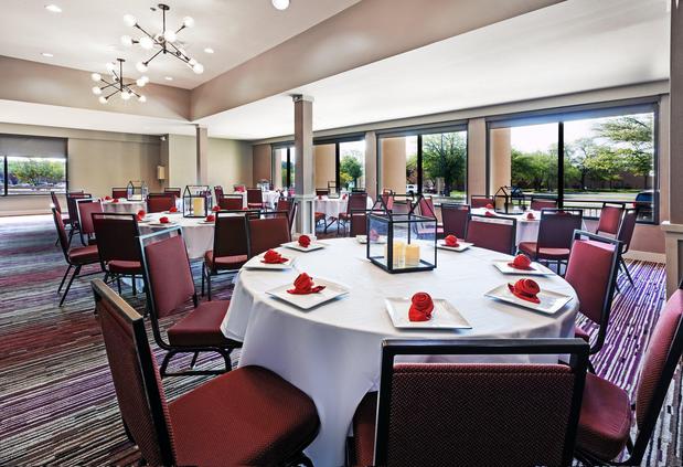Images Holiday Inn Tyler - Conference Center by IHG