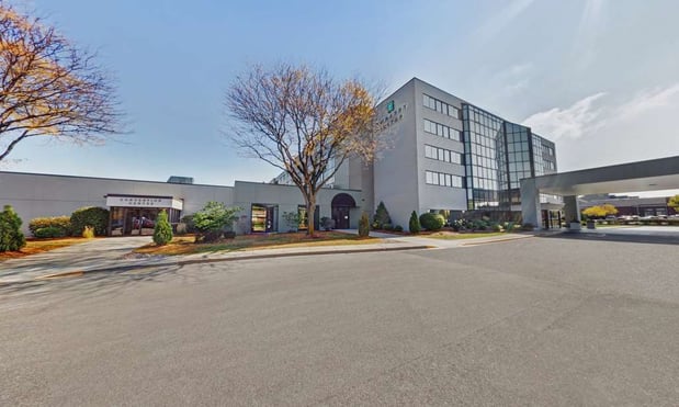 Images Embassy Suites by Hilton Milwaukee Brookfield