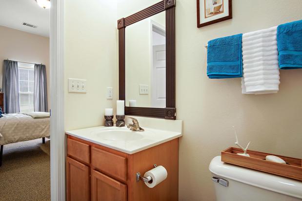 Images Central House on Stadium Apartments