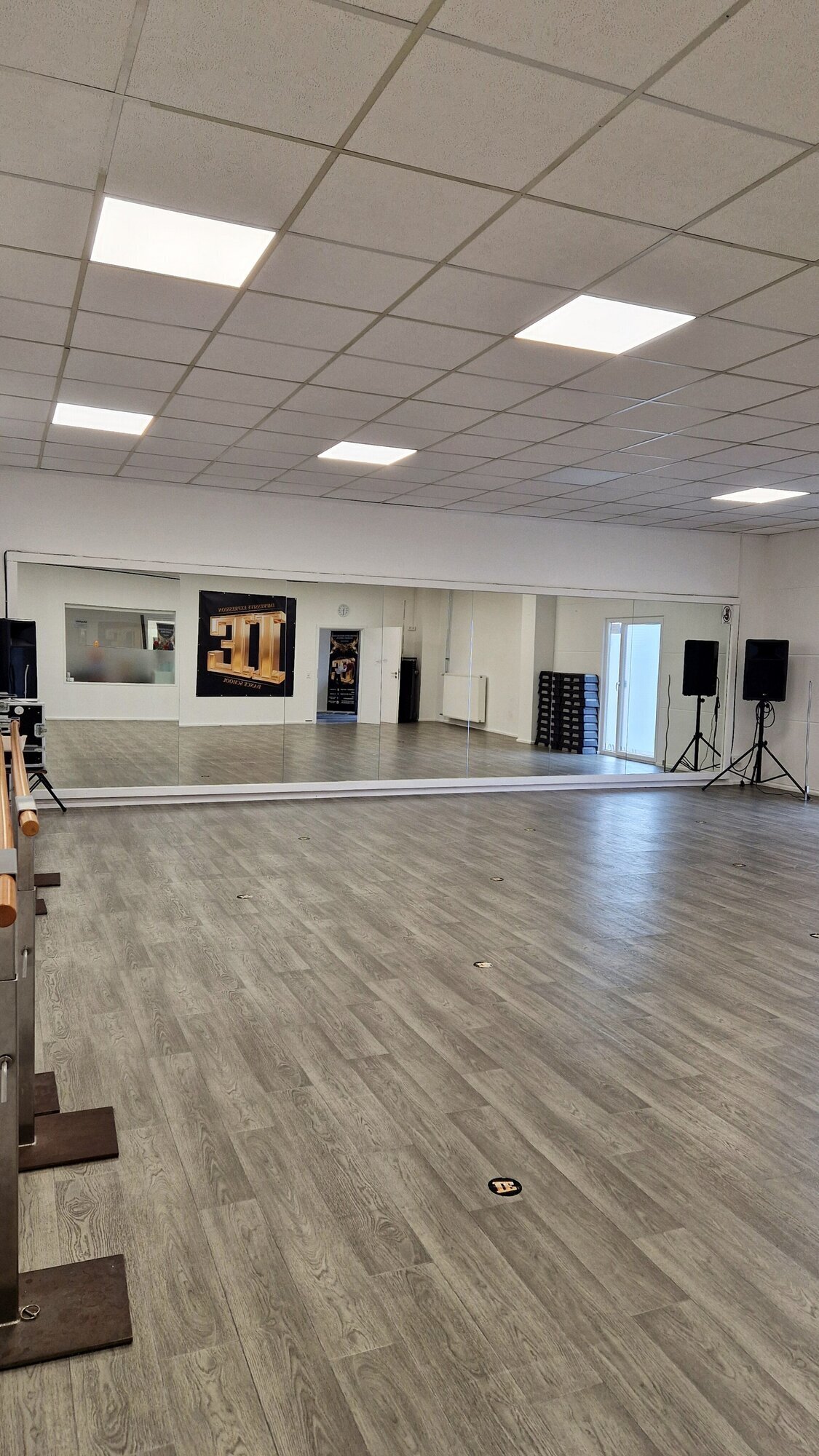 Bilder IE - (Impressive Expression) Dance School