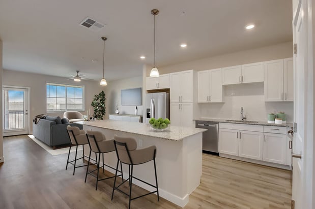 Images Ascend at Longbow Highpoint