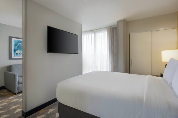 Images Holiday Inn & Suites Orlando SW - Celebration Area by IHG