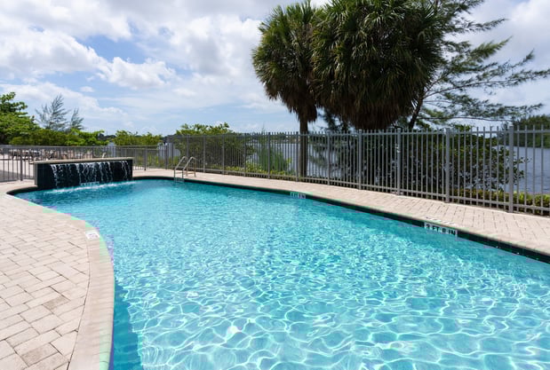 Images Holiday Inn Express Miami Airport-Blue Lagoon Area by IHG