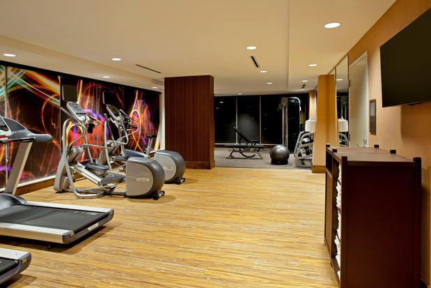 Images Hotel Indigo Austin Downtown - University by IHG