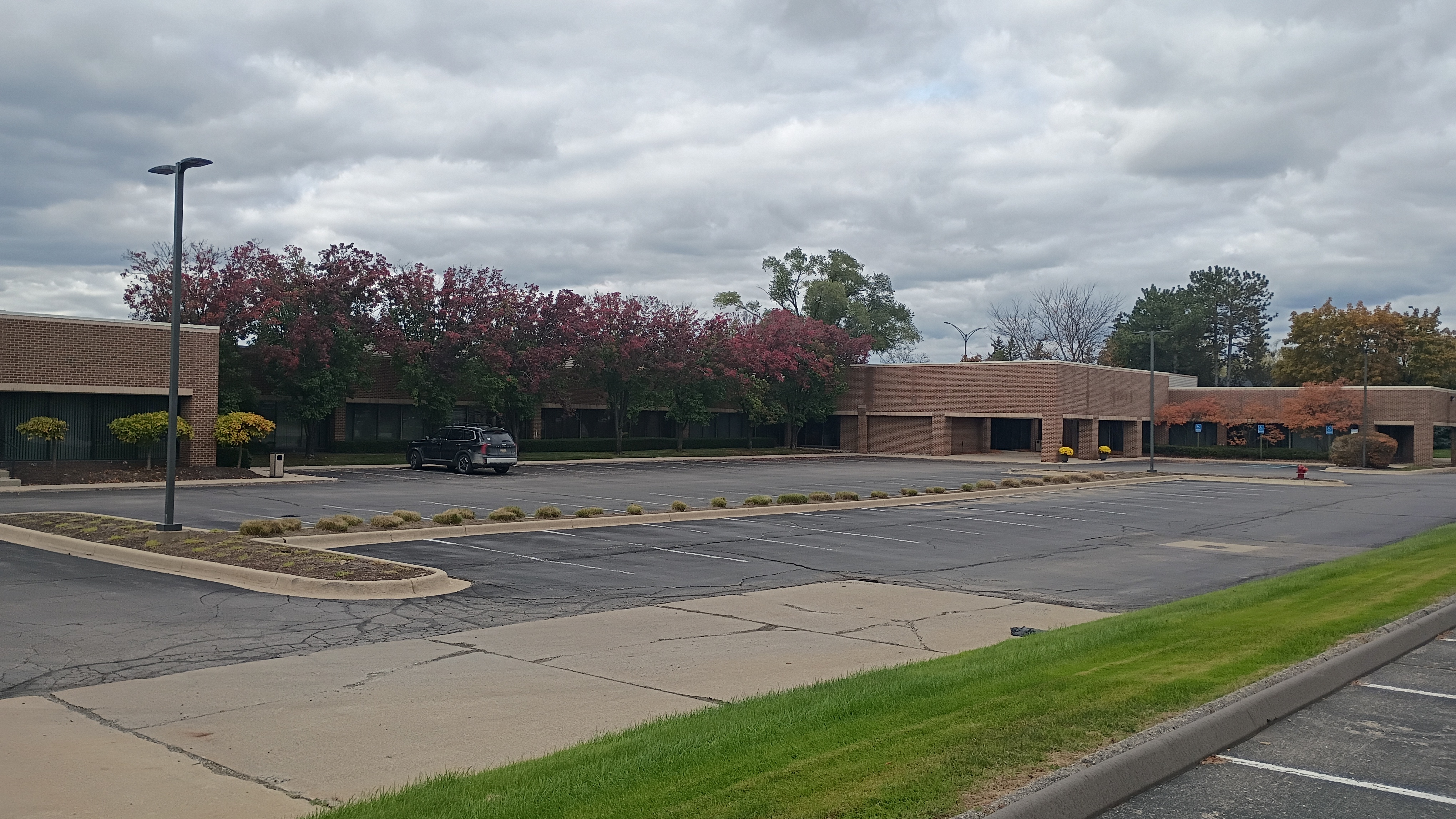 TurboTax - Big Beaver Corridor, East Big Beaver Road, Troy Image