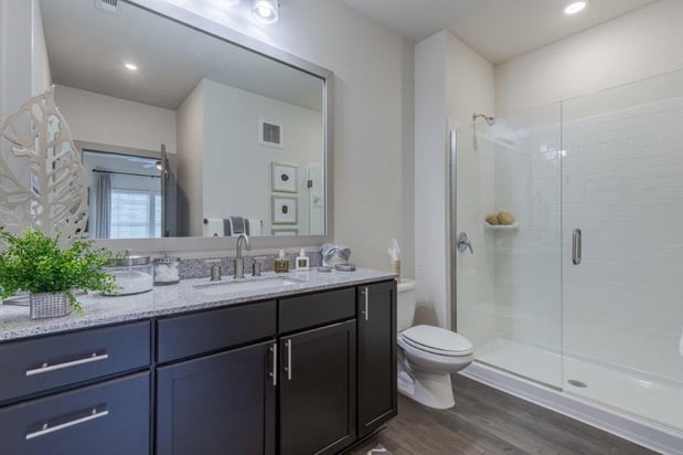 Images Haywood Reserve Apartment Homes