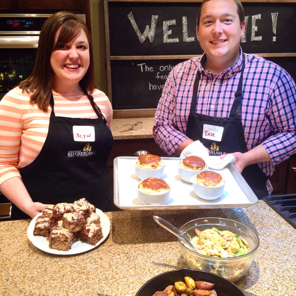 Spring Celebration Brunch ????️
Location: Chef Darin's Kitchen Table ????
Date: May 29, 2027 ????
Time: 10:00AM - 1:30PM ⏰
As the air turns warmer, our taste buds crave the lighter flavors of spring. Enjoy a seasonal brunch menu perfect for a crisp Spring morning!
Menu ????
Lemon-Dill Chicken Salad Stuffed Egg Celery
Artichoke & Palm Salad with Lemon Truffle Vinaigrette
Ham, Leek & Gruyère Souffles
Roasted Fingerling Potatoes & Olives
Devilishly Sinful Cinnamon Raisin Biscuits
Website: https://app.getoccasion.com/p/n/sZDr6znQ/v5