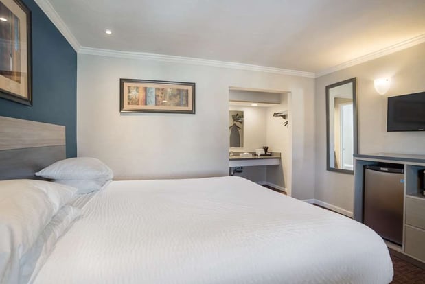 Images SureStay by Best Western San Rafael