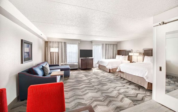 Images Hampton Inn & Suites Atlanta-Galleria