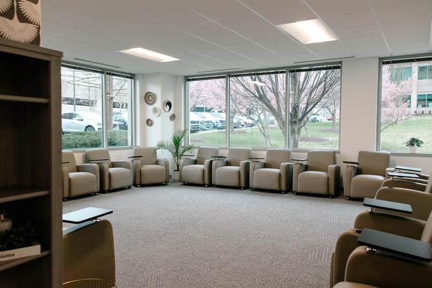 Images Pasadena Villa Outpatient Treatment Center – Franklin