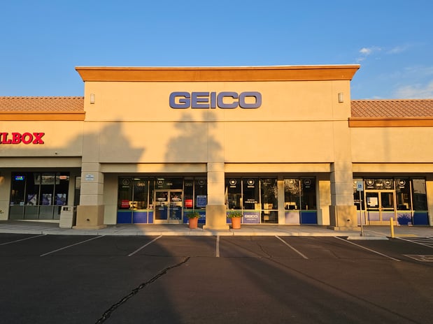 Images Dean Collotta - GEICO Insurance Agent