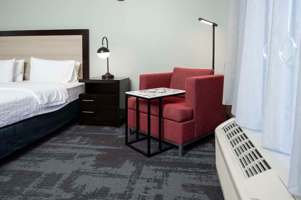 Images Hampton Inn & Suites Raleigh Downtown