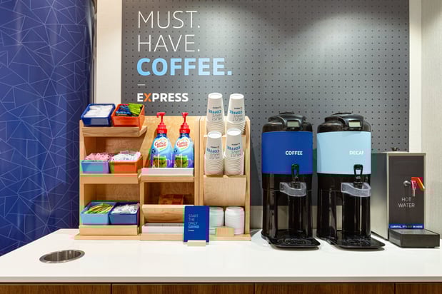 Images Holiday Inn Express & Suites Bakersfield Central by IHG