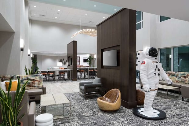 Images Hampton Inn & Suites Cape Canaveral Cruise Port