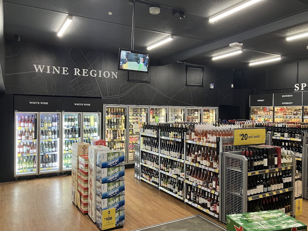 Images Liquorland North Fremantle