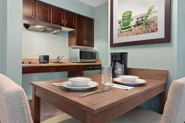 Images Homewood Suites by Hilton Charleston - Mt. Pleasant