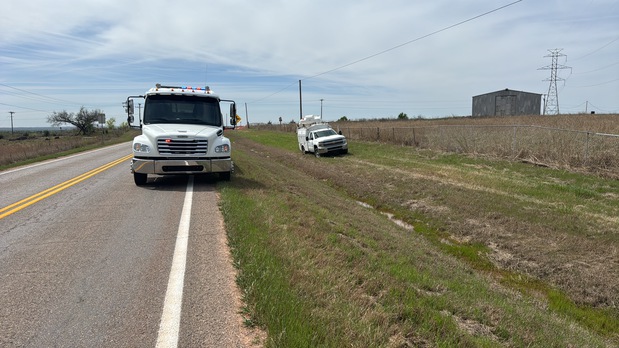 Images Eagle Towing & Recovery