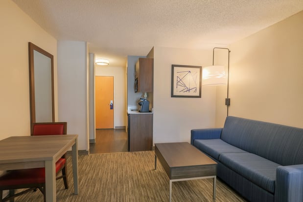 Images Holiday Inn Express & Suites Raleigh North - Wake Forest by IHG