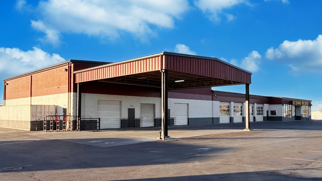 Les Schwab Tire Center