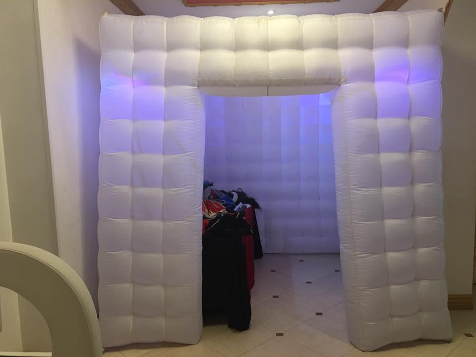 Allyance Entertainment - photo booth