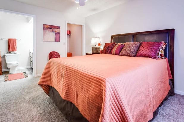 Images Arbors at Windsor Lake Apartments